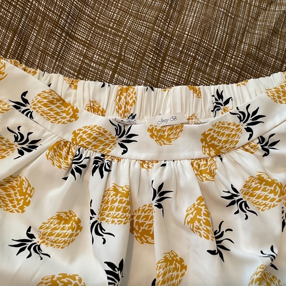 Jessy B Retro Pineapple Print Skirt - 1X - Picture 3 of 6